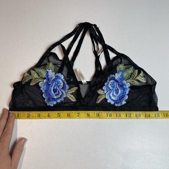 Charlotte Russe Bralette Black Blue Rose Wireless Pullover Strappy Back 1X - Picture 5 of 5